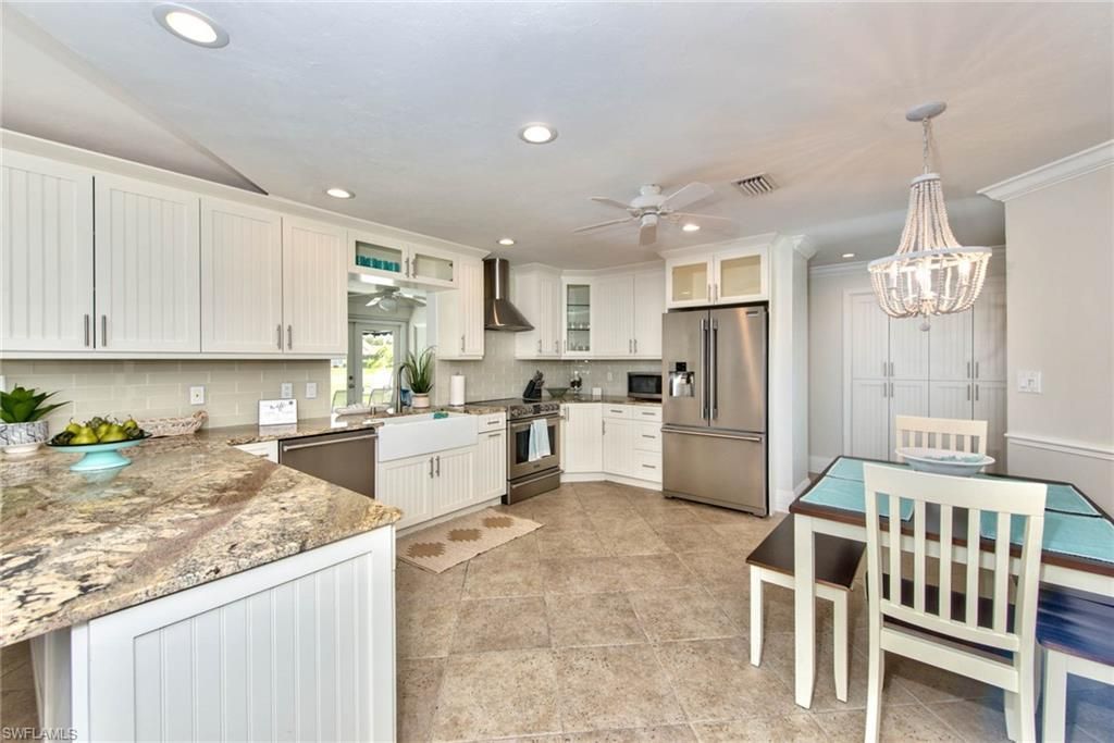 1614 Forest Lakes Blvd, Naples, FL 34105 Photo