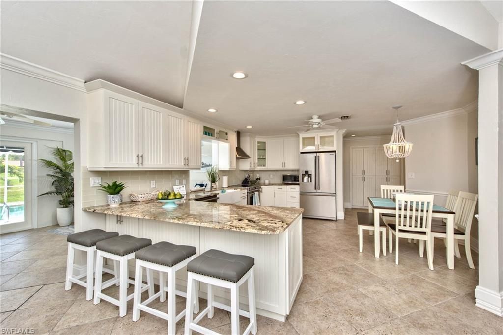 1614 Forest Lakes Blvd, Naples, FL 34105 Photo