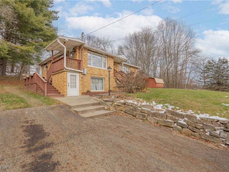 121 Waynesburg Road NW, Carrollton, OH 44615 Photo 2