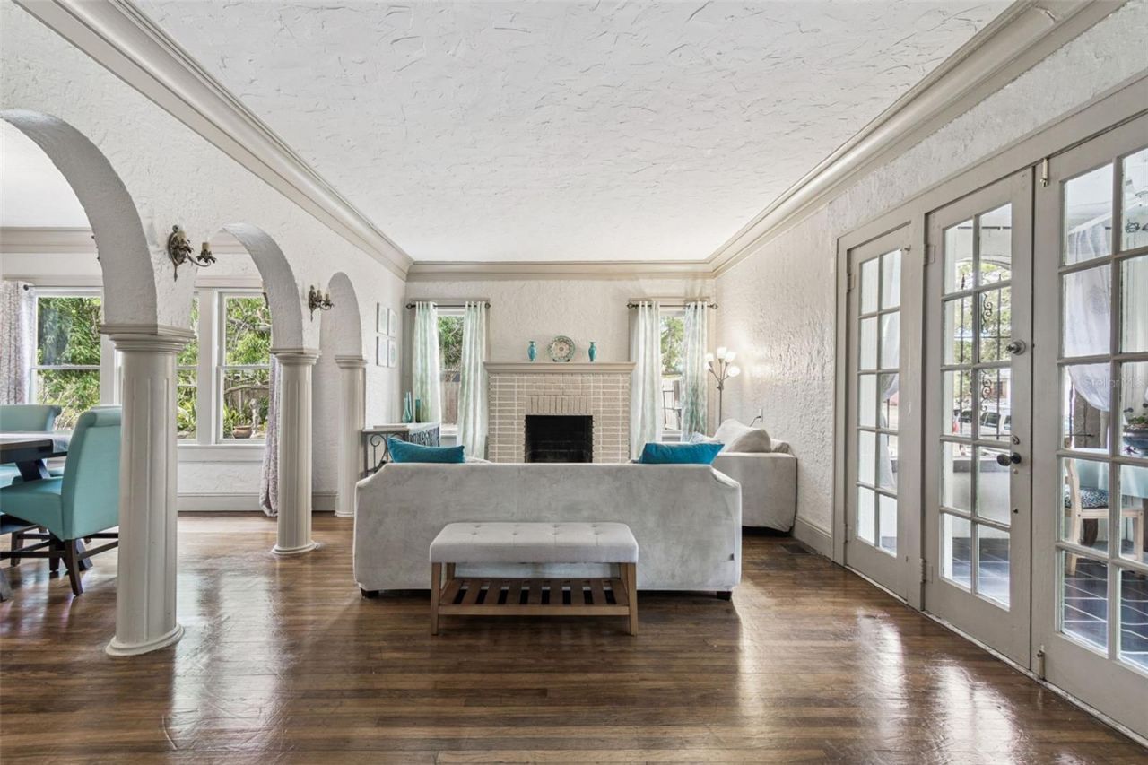 4326 3rd Avenue S, Saint Petersburg, FL 33711 Photo