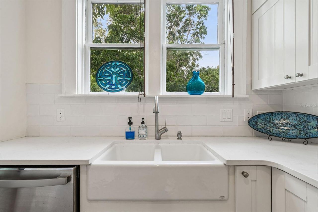 4326 3rd Avenue S, Saint Petersburg, FL 33711 Photo