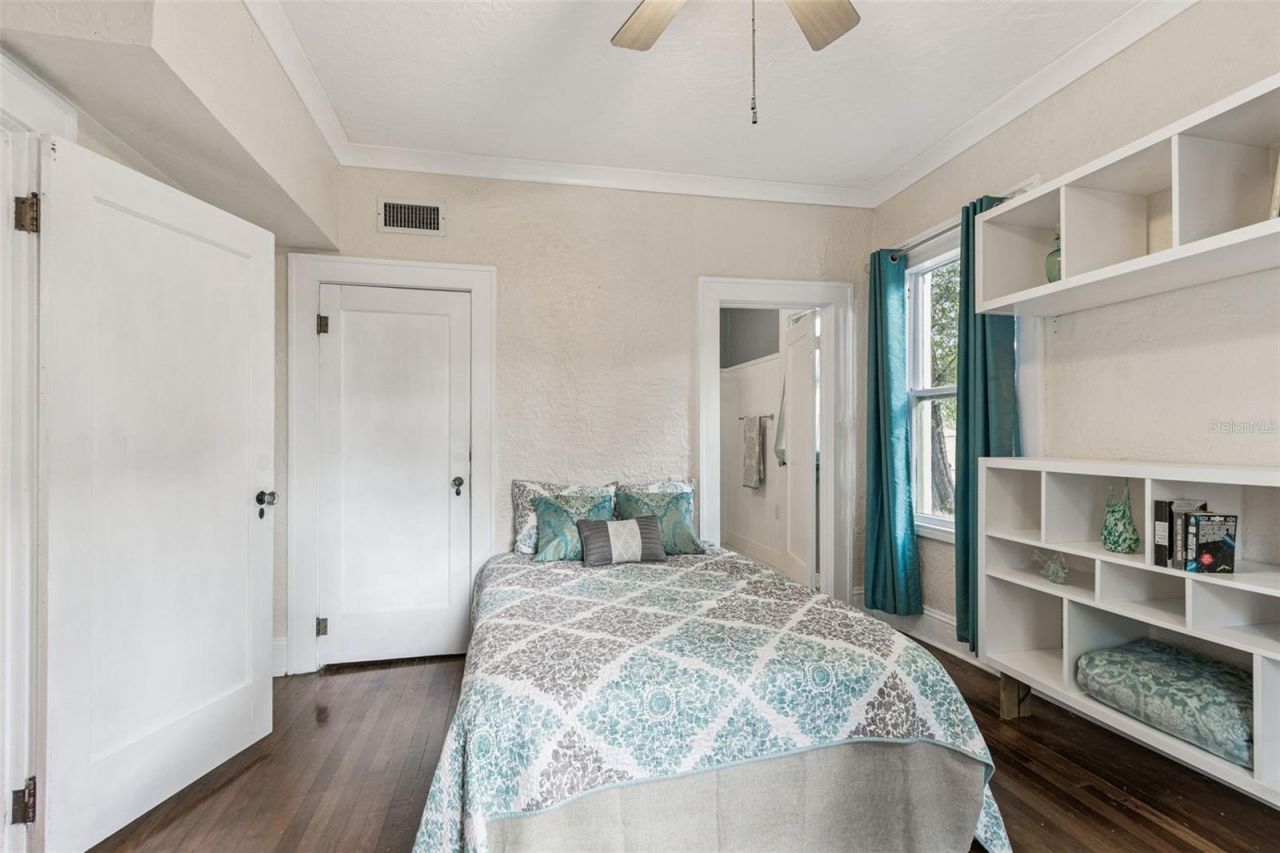 4326 3rd Avenue S, Saint Petersburg, FL 33711 Photo