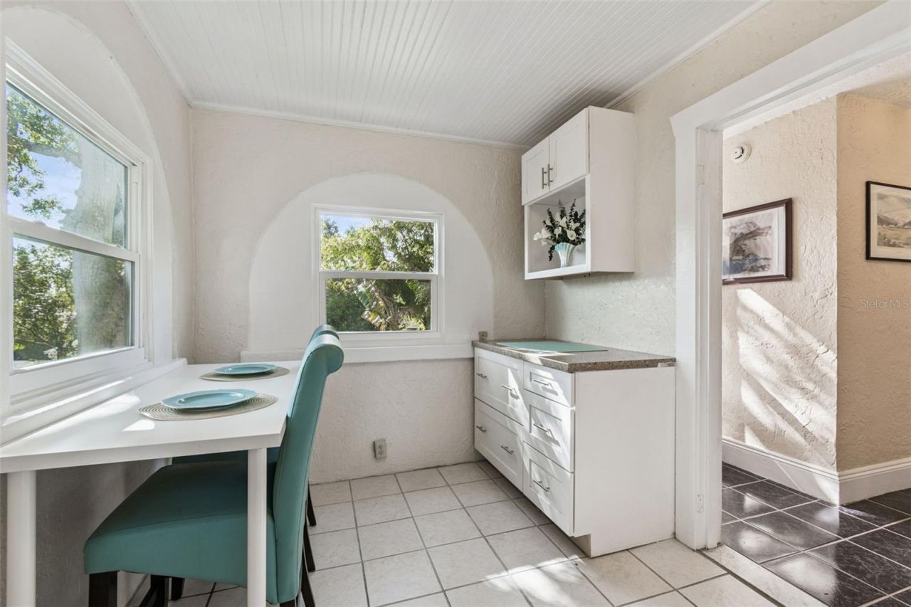 4326 3rd Avenue S, Saint Petersburg, FL 33711 Photo