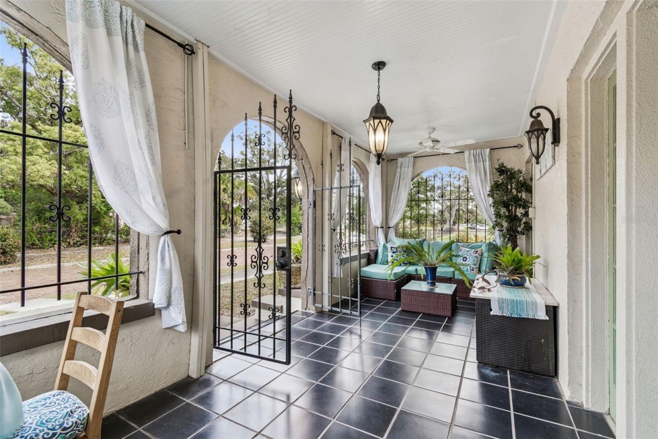 4326 3rd Avenue S, Saint Petersburg, FL 33711 Photo