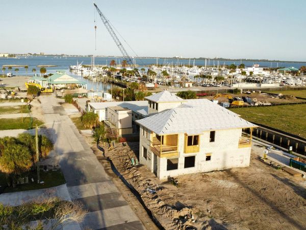 165 Kings Lane, Fort Pierce, FL 34950
