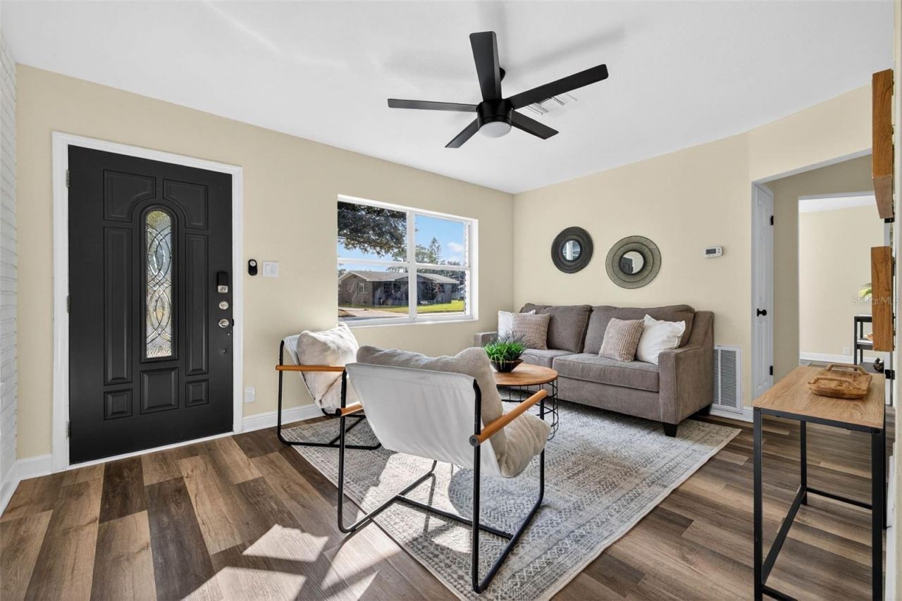 3929 13th Avenue N, Saint Petersburg, FL 33713 Photo