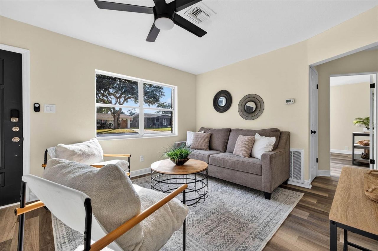 3929 13th Avenue N, Saint Petersburg, FL 33713 Photo