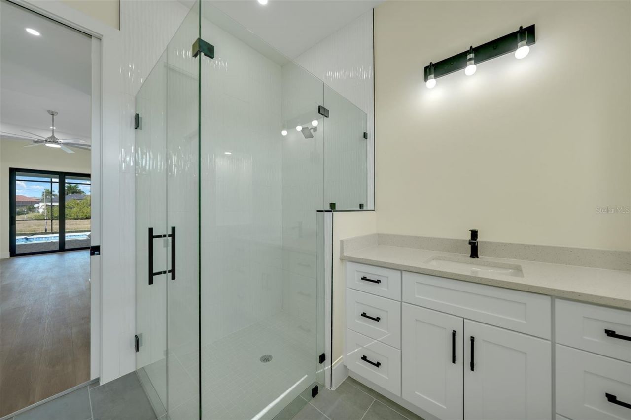 3405 NW 8th Terrace, Cape Coral, FL 33993 Photo