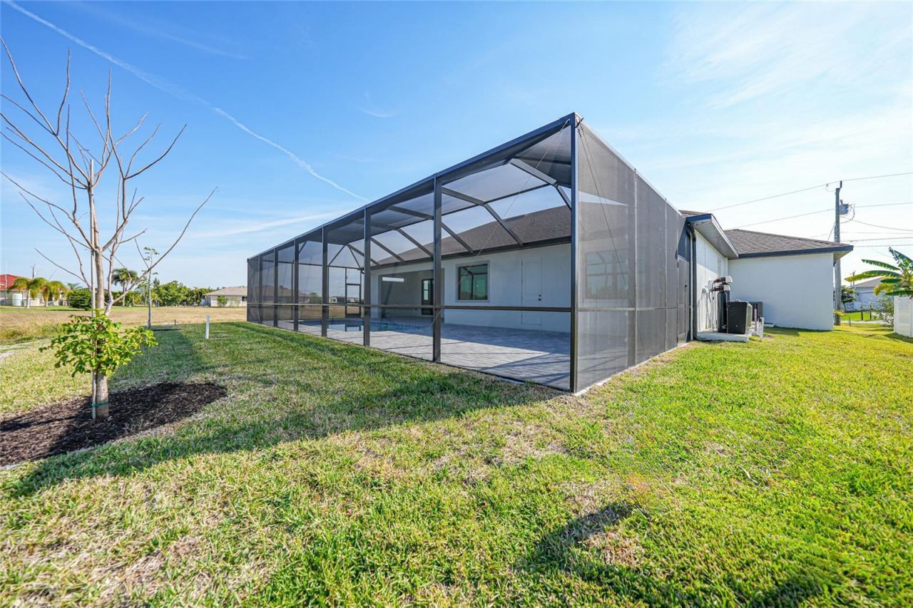 3405 NW 8th Terrace, Cape Coral, FL 33993 Photo