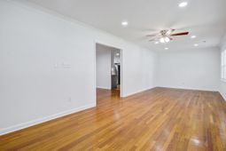 816 E Estates Boulevard photo 4