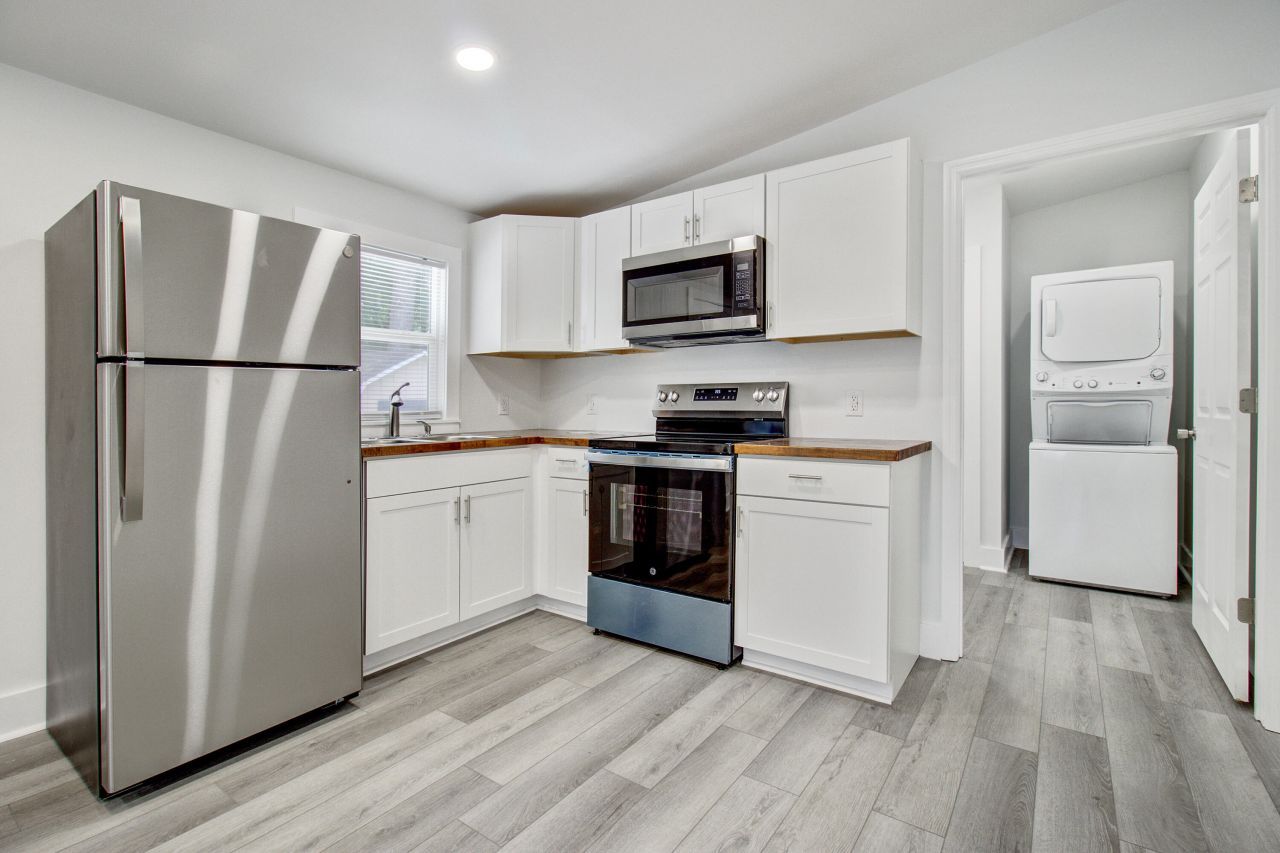 816 E Estates Boulevard Photo 31