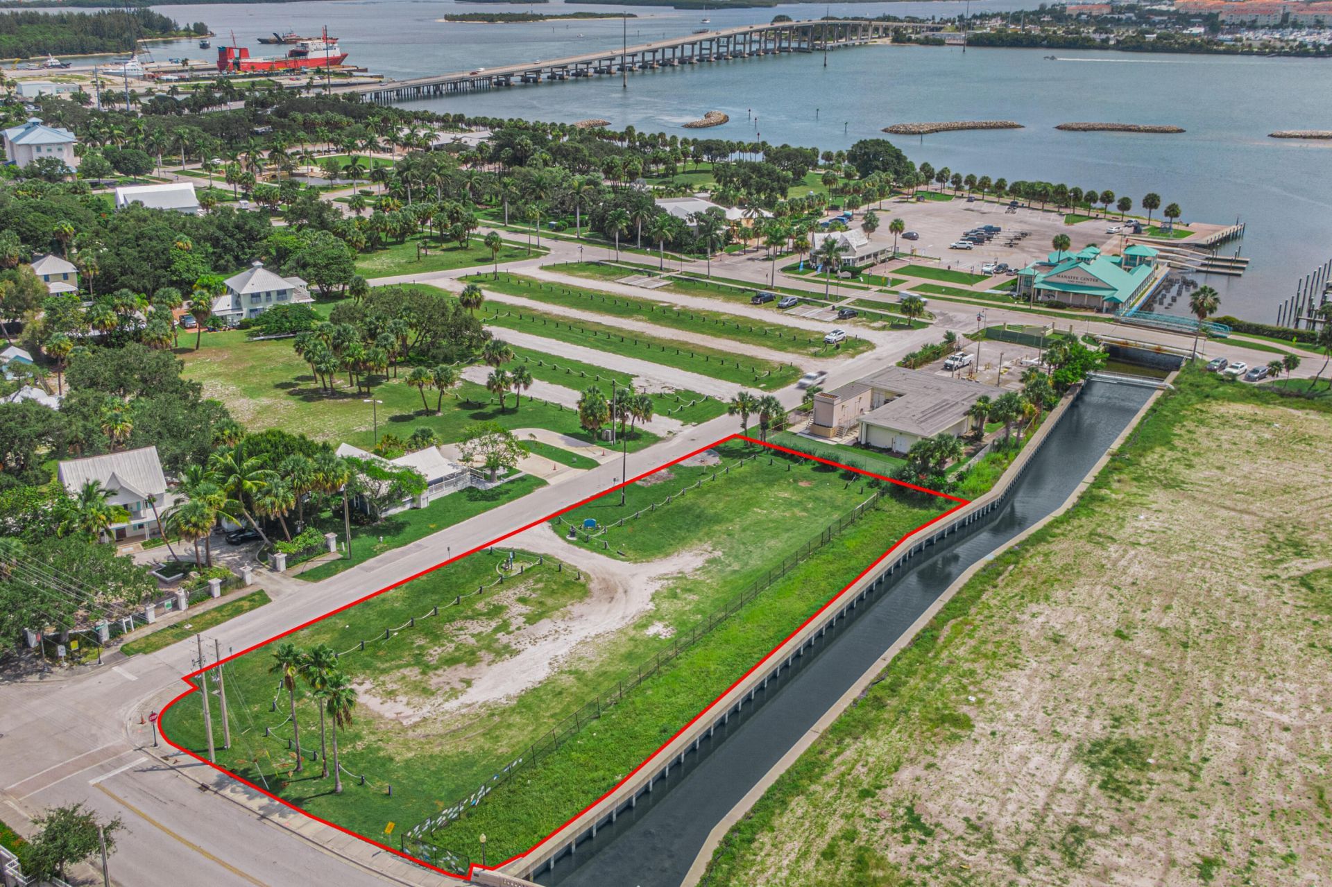 135 Kings Lane, Fort Pierce, FL 34950 Photo