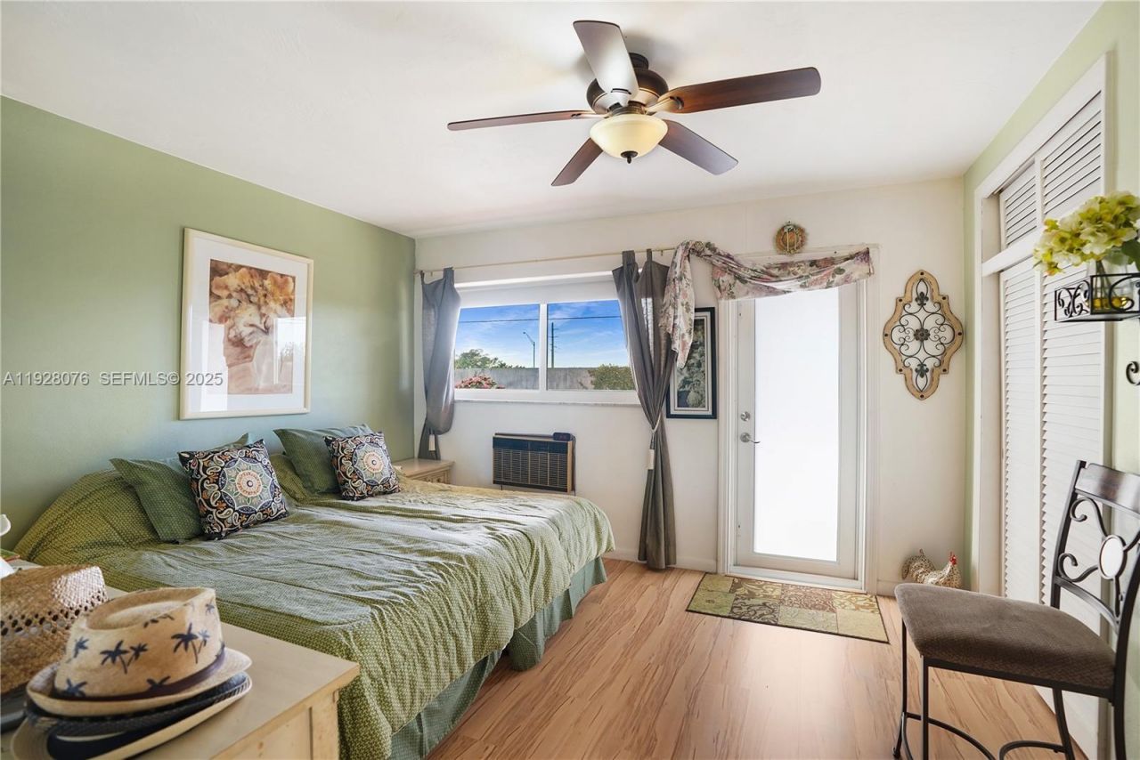 1000 SW 11th Ave, Unit 17E, Hallandale Beach, FL 33009 Photo