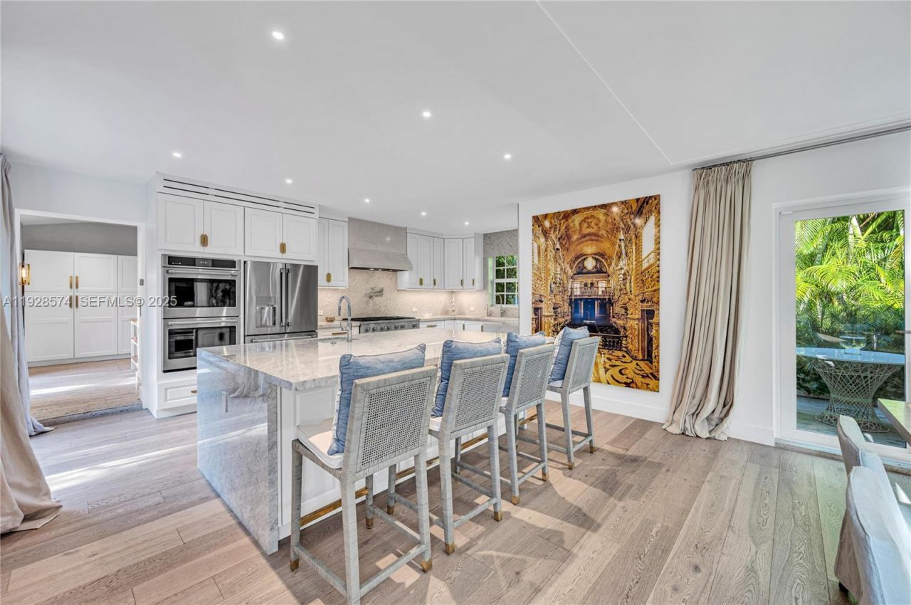 607 Melaleuca Ln, Miami, FL 33137 Photo