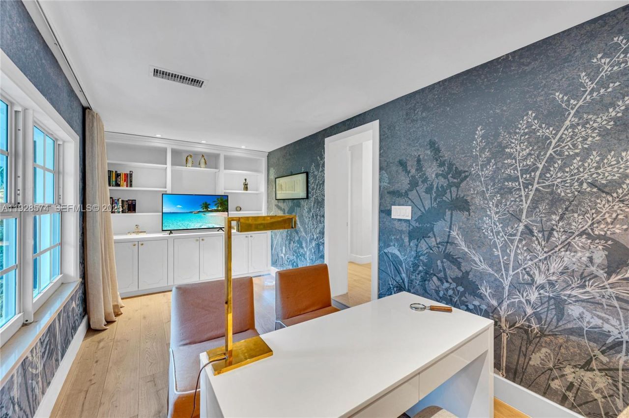 607 Melaleuca Ln, Miami, FL 33137 Photo