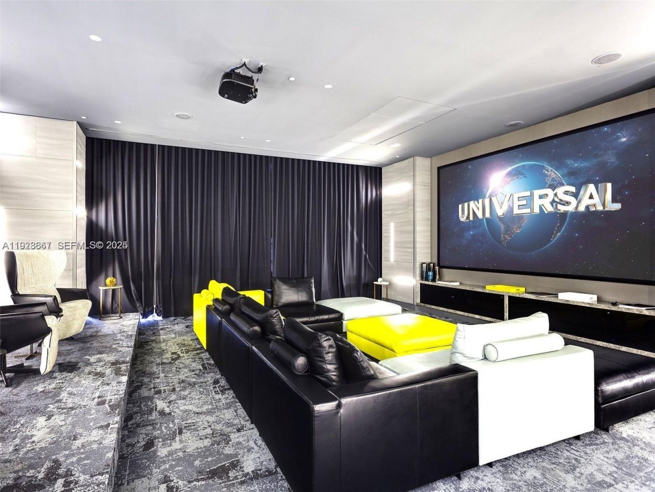 45 SW 9th St, Unit 2805, Miami, FL 33130 Photo