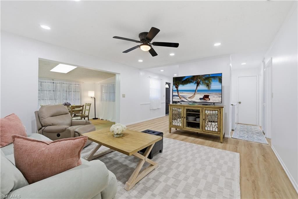 2261 11th St N, Naples, FL 34103 Photo