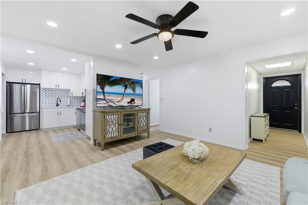 2261 11th St N, Naples, FL 34103 Photo