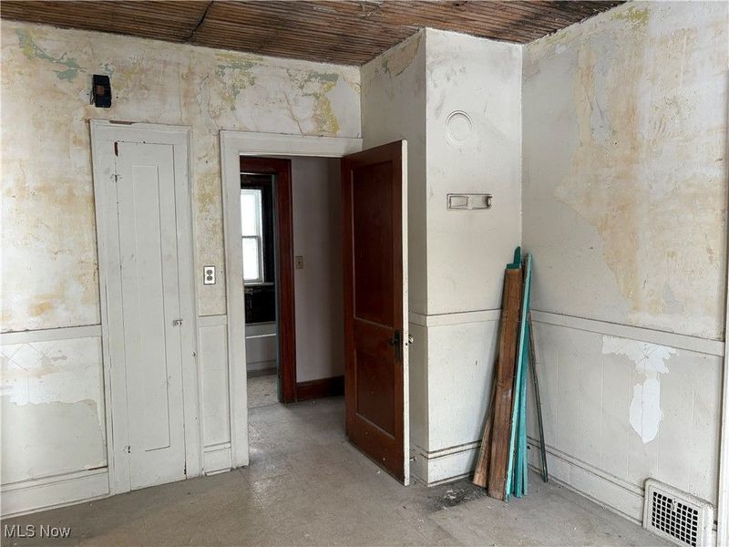 4070 E 141st Street, Cleveland, OH 44128 Photo 10