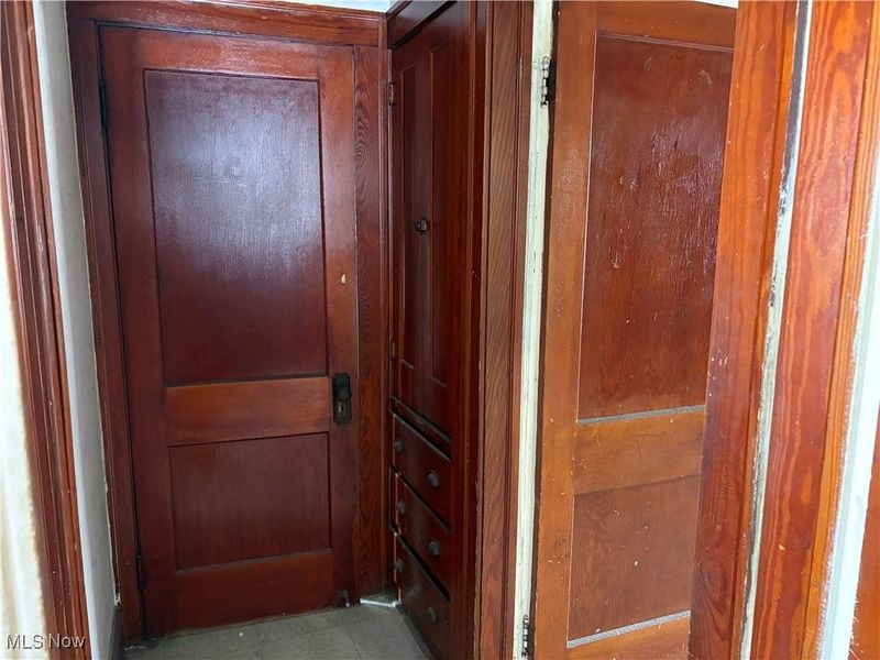 4070 E 141st Street, Cleveland, OH 44128 Photo 12