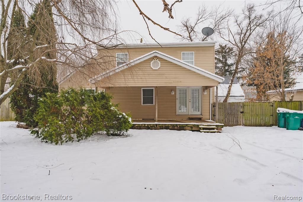 2961 Chrysler Avenue, Waterford Township, MI 48328 Main Photo