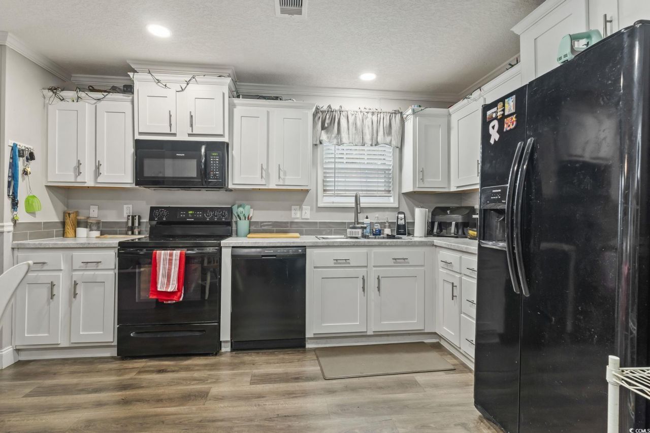 91 Offshore Dr. Photo 9