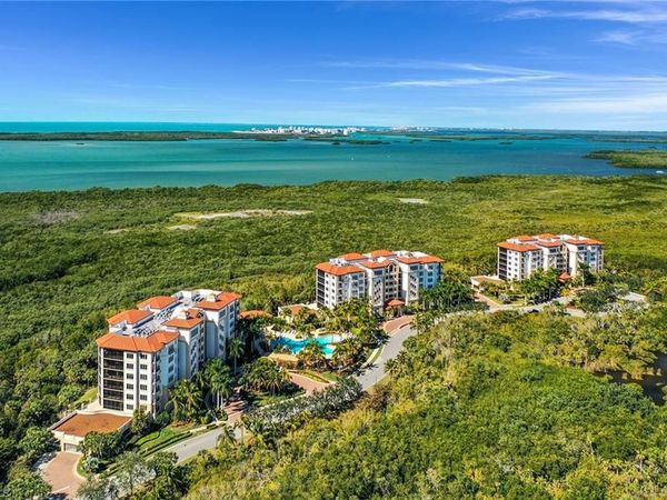 24001 Via Castella DR, Unit 3202, BONITA SPRINGS, FL 34134