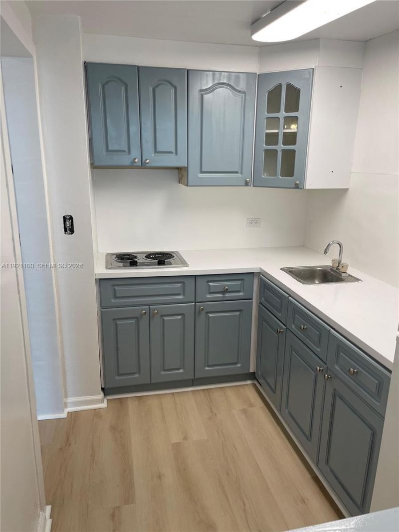 700 Biltmore Way, Unit 314, Coral Gables, FL 33134 Photo