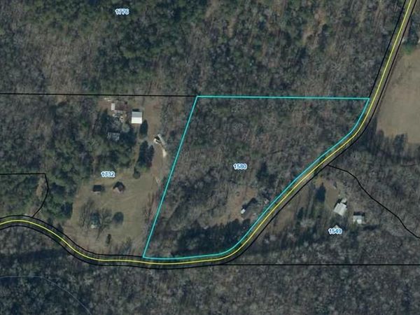 1580 Furnace Creek Road, La Fayette, GA 30728