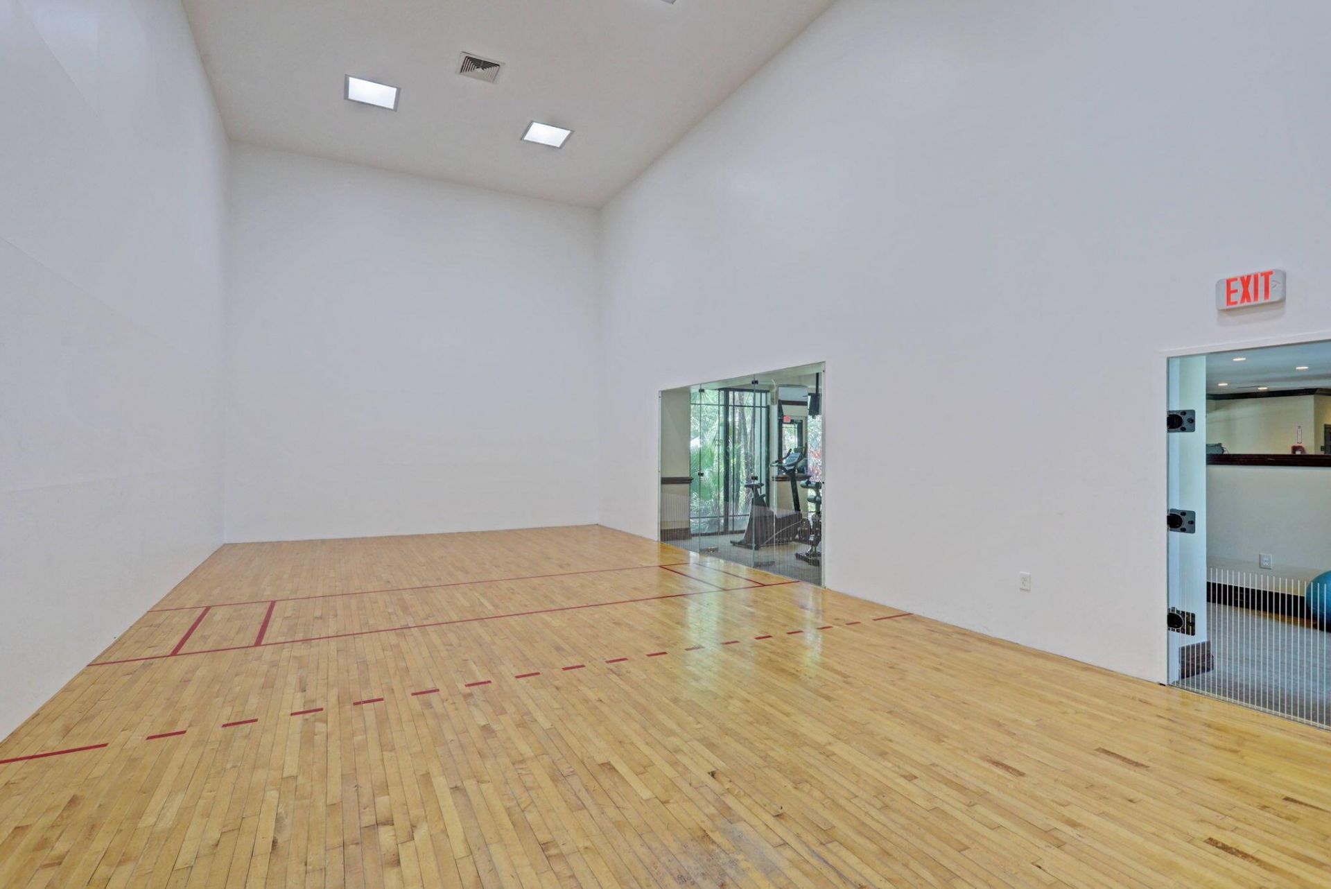 2915 Tuscany Court, Unit 102, Palm Beach Gardens, FL 33410 Photo