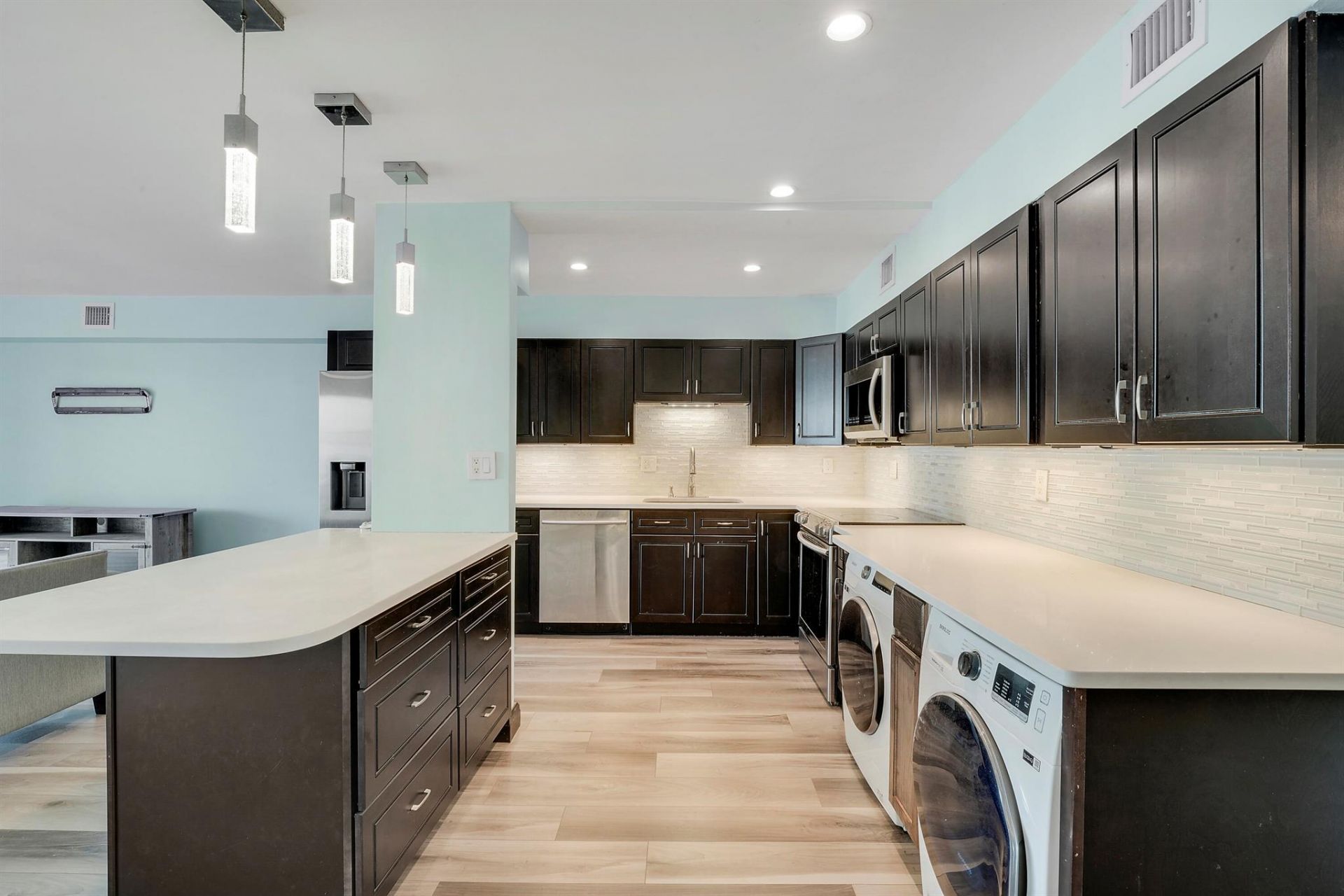 360 Wilma Circle, Riviera Beach, FL 33404 Photo