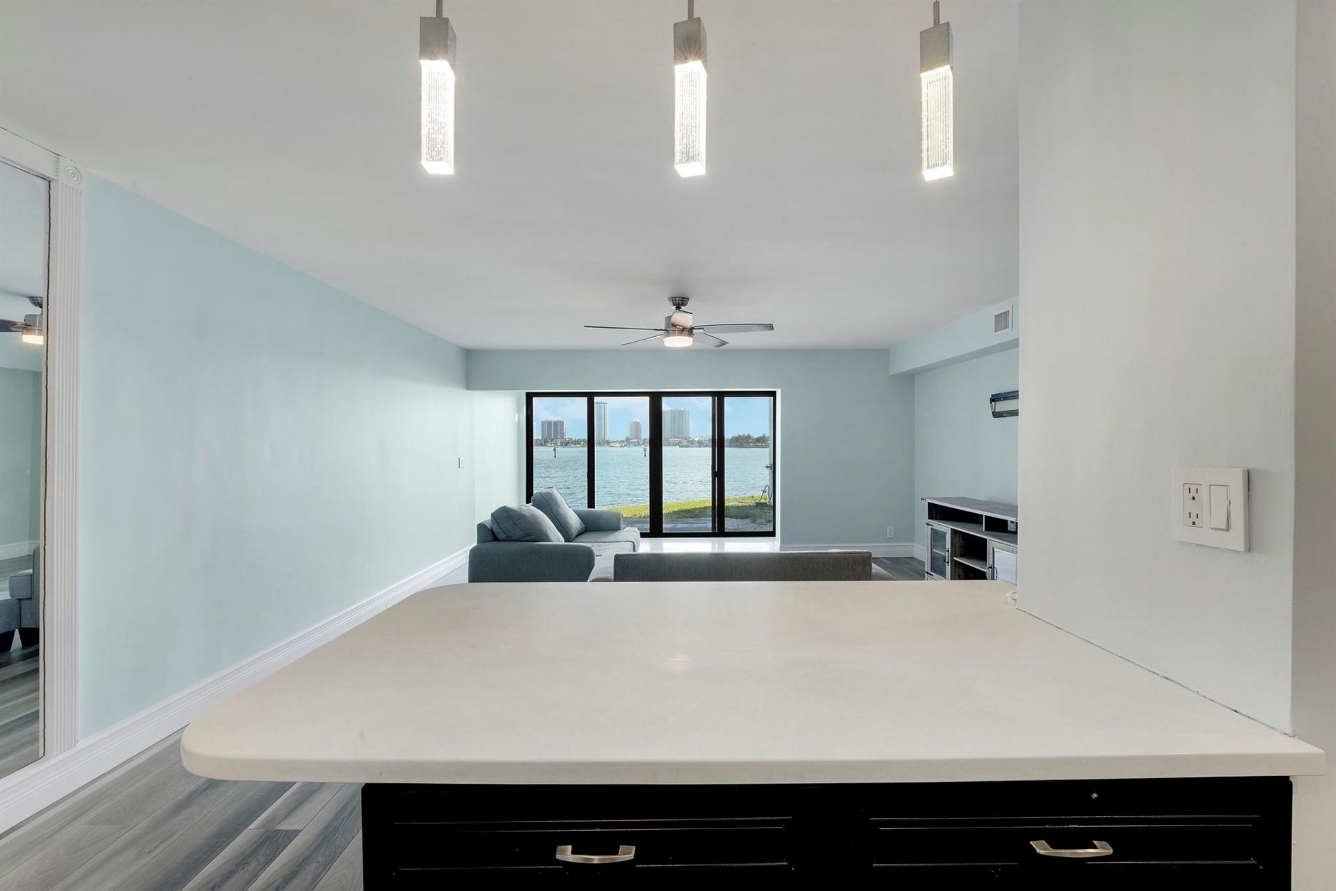 360 Wilma Circle, Riviera Beach, FL 33404 Photo