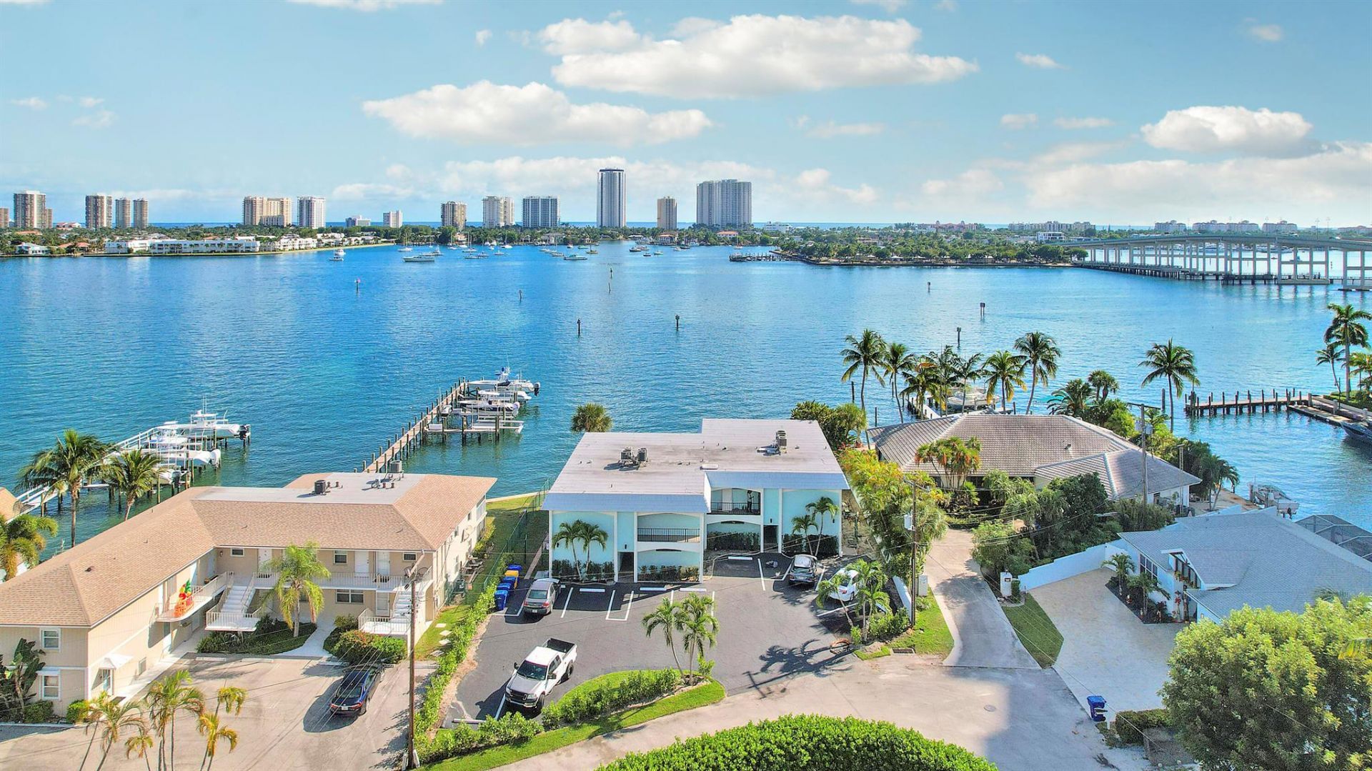 360 Wilma Circle, Riviera Beach, FL 33404 Photo