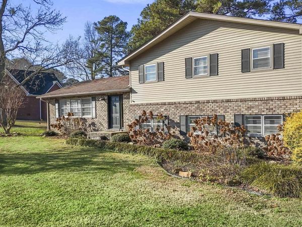 1201 Elm Circle, Albertville, AL 35950