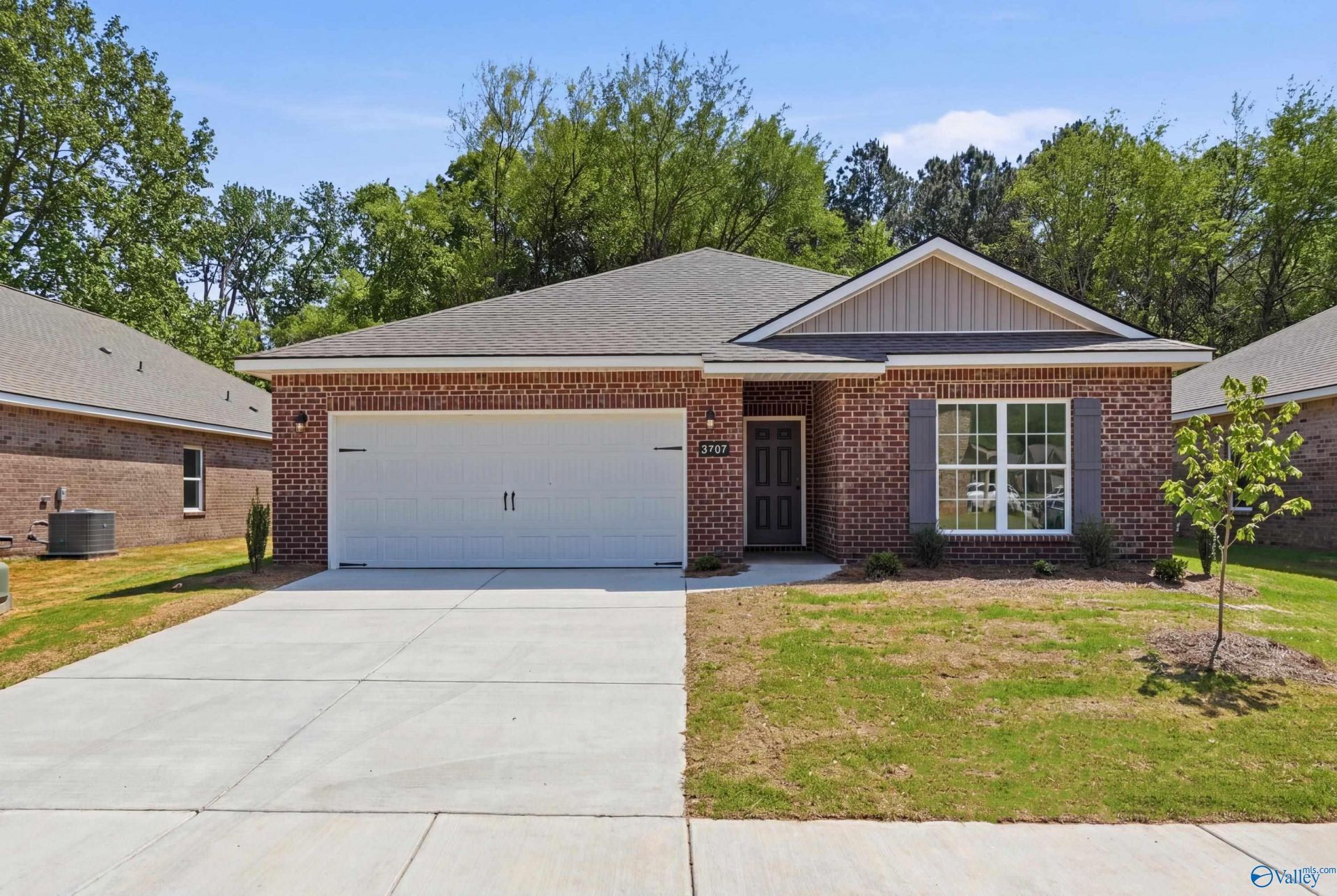 3707 Jaguar Way Nw, Huntsville, AL 35810 Main Photo