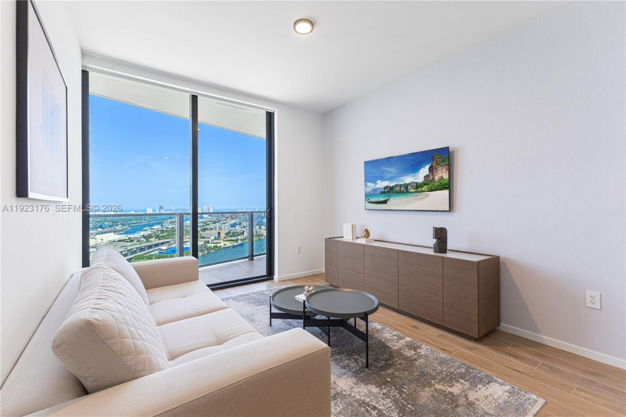 398 NE 5th St, Unit 4310, Miami, FL 33132 Photo