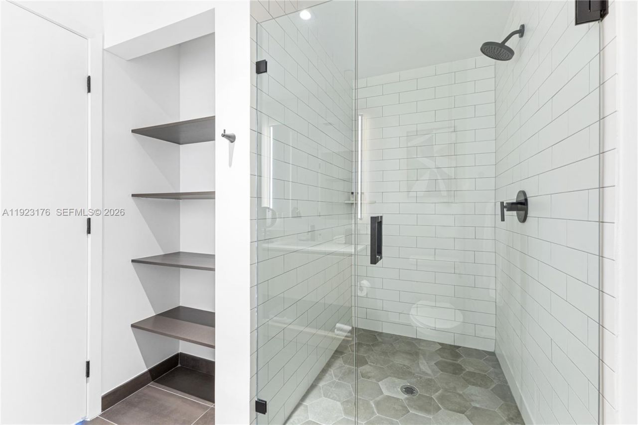 398 NE 5th St, Unit 4310, Miami, FL 33132 Photo