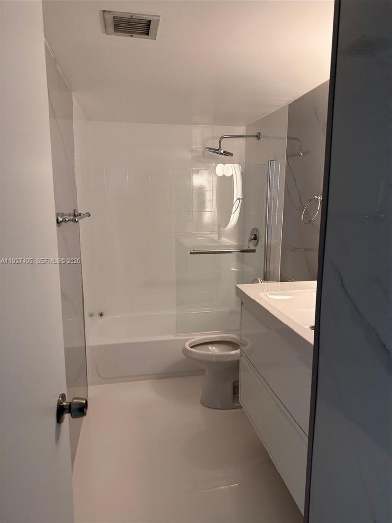 8810 SW 132nd Pl, Unit 101DN, Miami, FL 33186 Photo