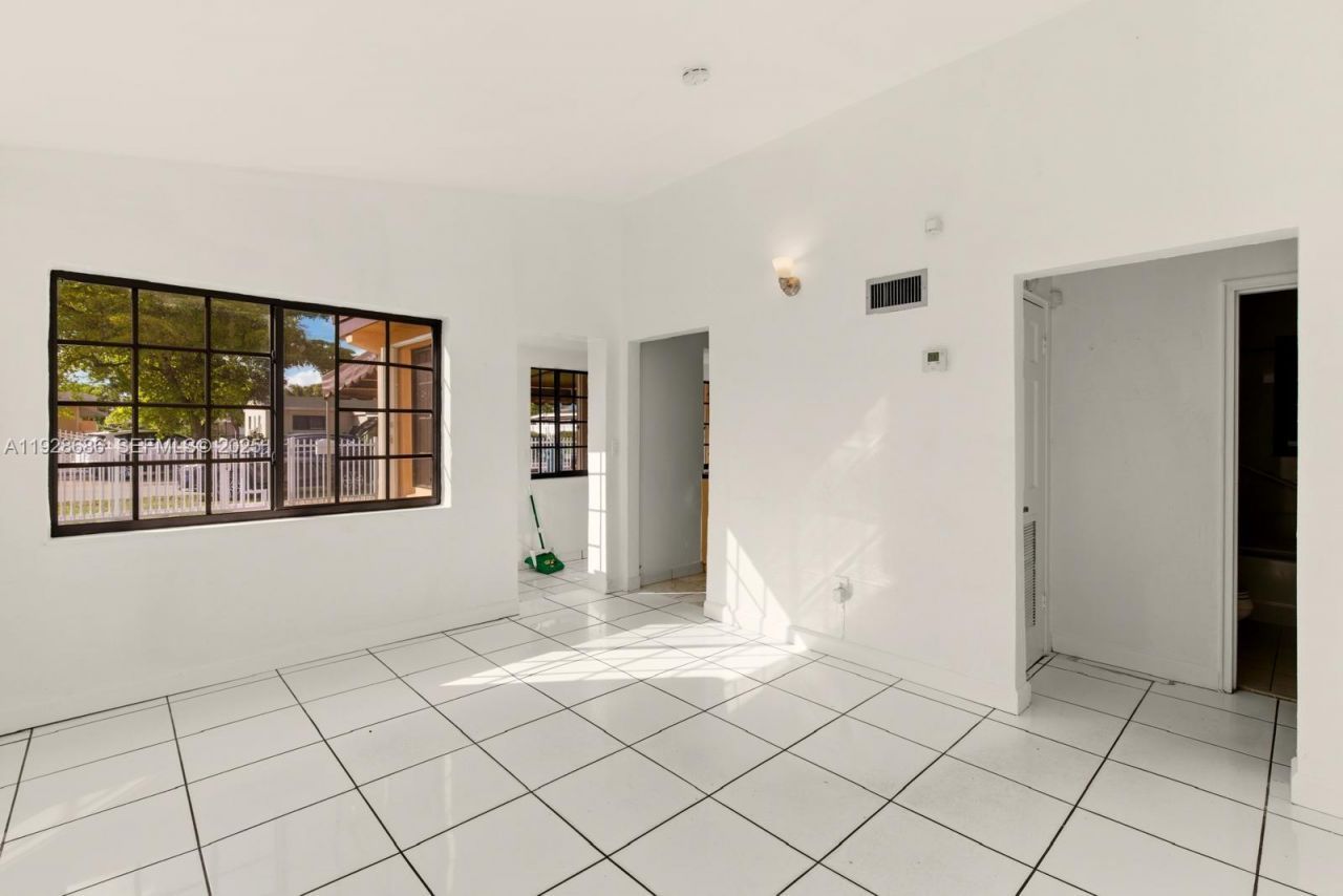 18141 NW 4th Ave, Miami Gardens, FL 33169 Photo