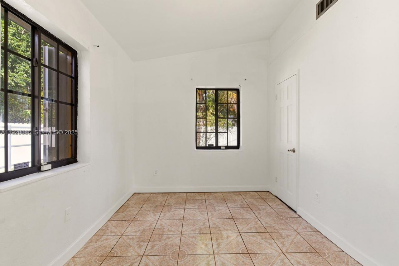 18141 NW 4th Ave, Miami Gardens, FL 33169 Photo