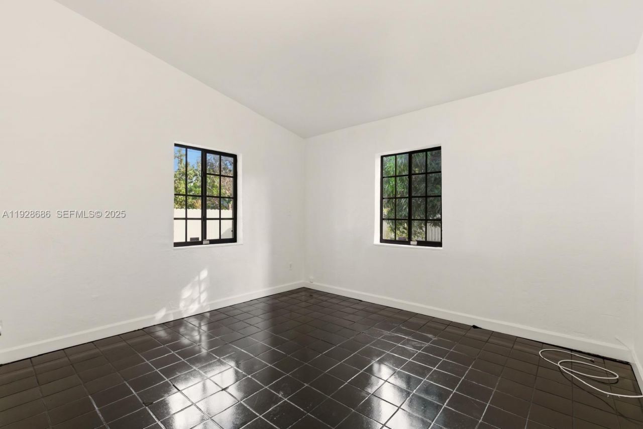 18141 NW 4th Ave, Miami Gardens, FL 33169 Photo