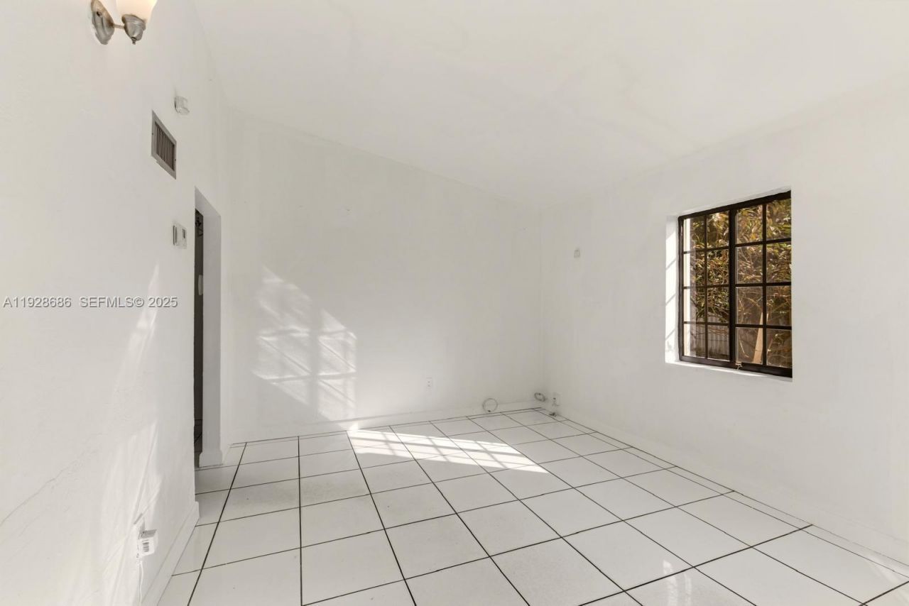 18141 NW 4th Ave, Miami Gardens, FL 33169 Photo