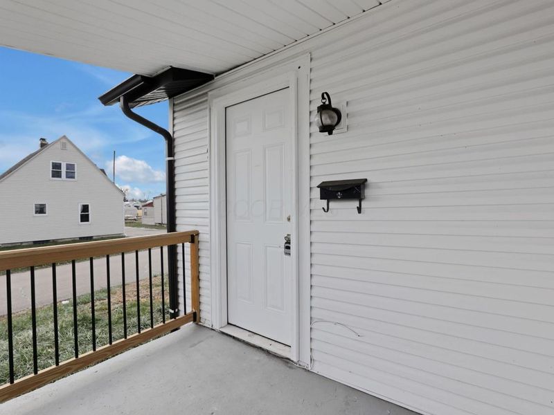 509 Helen Street, Columbus, OH 43223 Photo 6