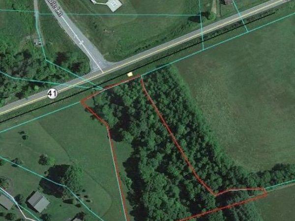 State Route 41, SUMMERSVILLE, WV 26651