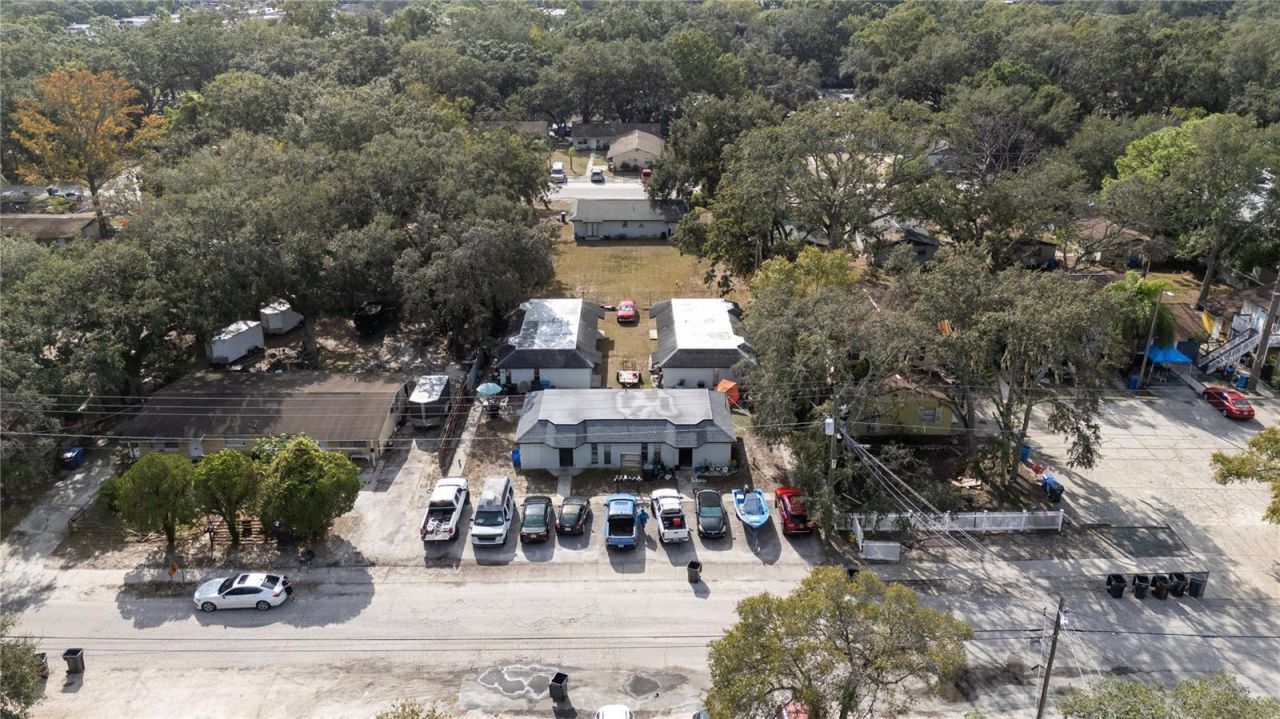 1517 E 142nd Avenue, Tampa, FL 33613 Photo