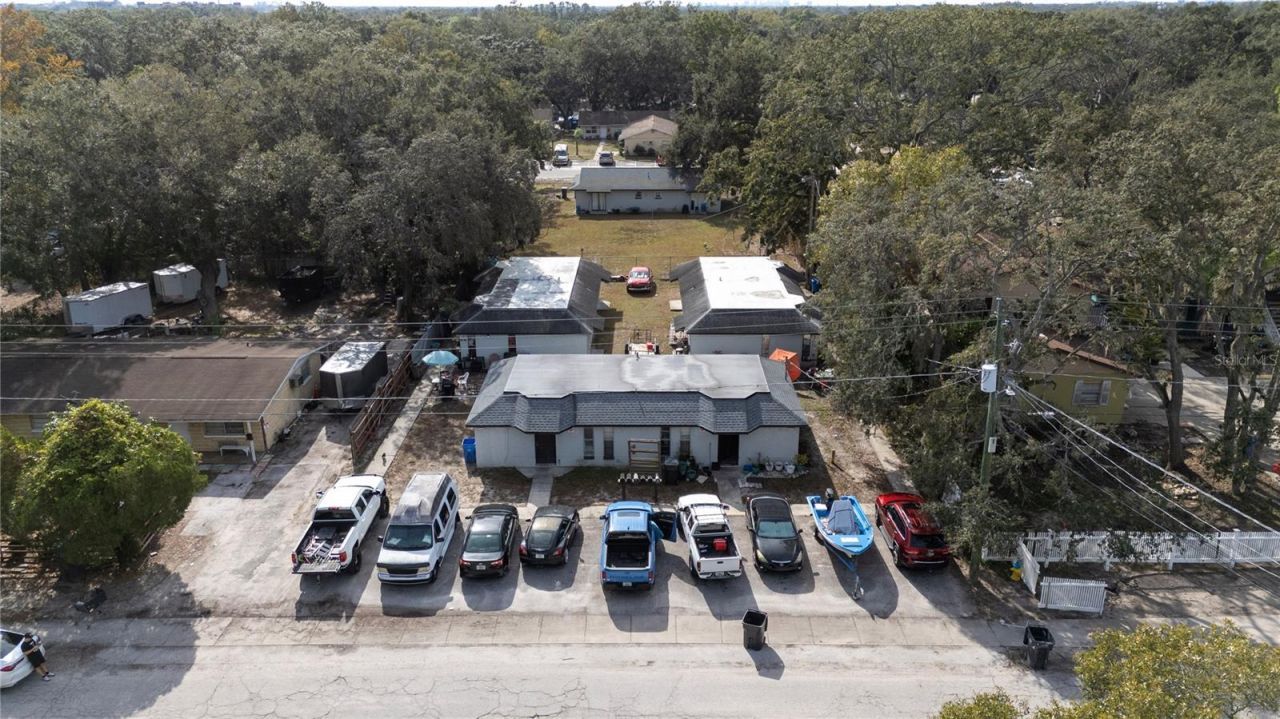 1517 E 142nd Avenue, Tampa, FL 33613 Photo