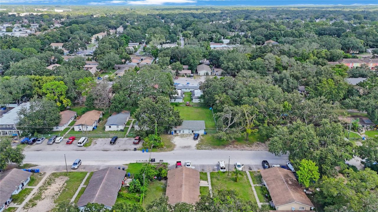 1517 E 142nd Avenue, Tampa, FL 33613 Photo