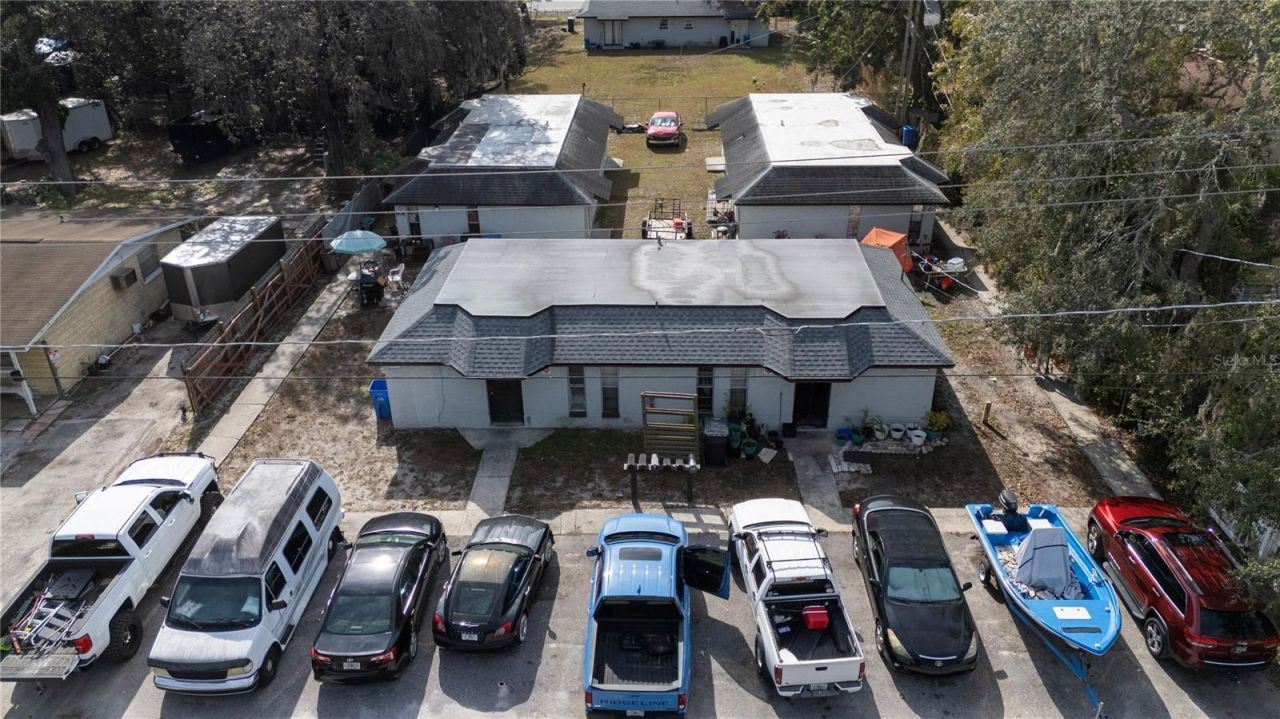 1517 E 142nd Avenue, Tampa, FL 33613 Photo