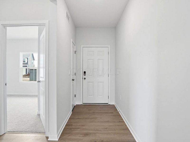 146 Brookside Drive, Jeffersonville, OH 43128 Photo 4