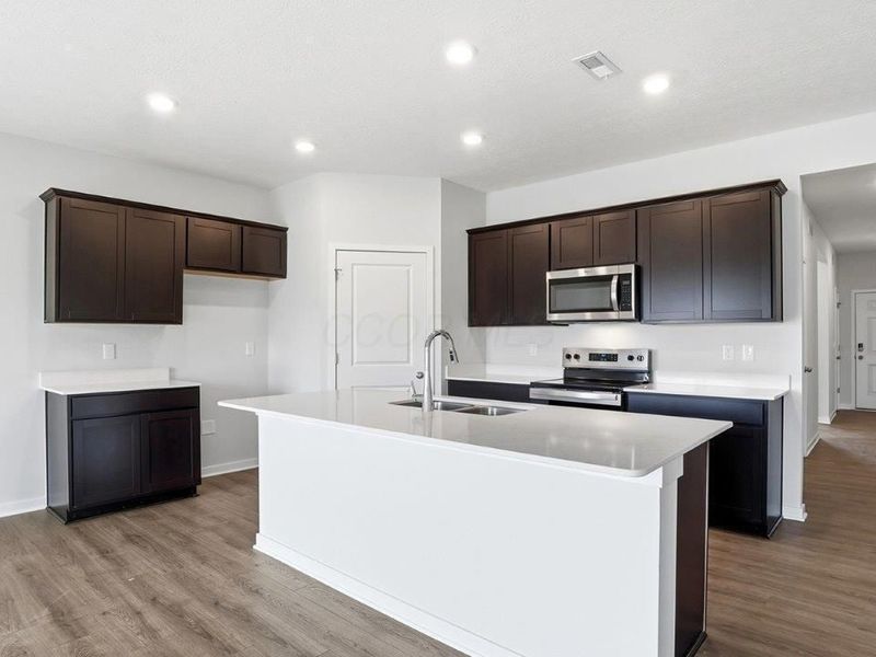 146 Brookside Drive, Jeffersonville, OH 43128 Photo 6